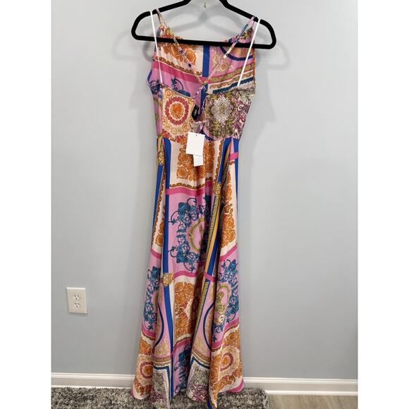 NEW AAKAA Boho Maxi Dress L Paisley Scarf Print Spaghetti Strap Wedding Guest - Picture 2 of 8